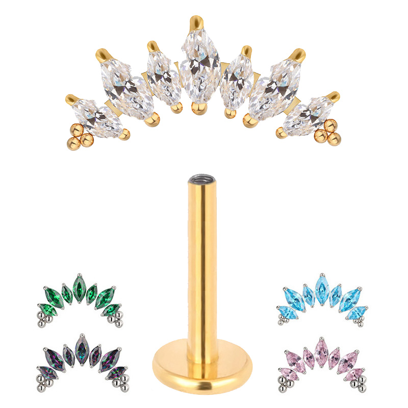 Cluster Stud Ear - ASTM F136 Титановый PIERC 7 CZ
