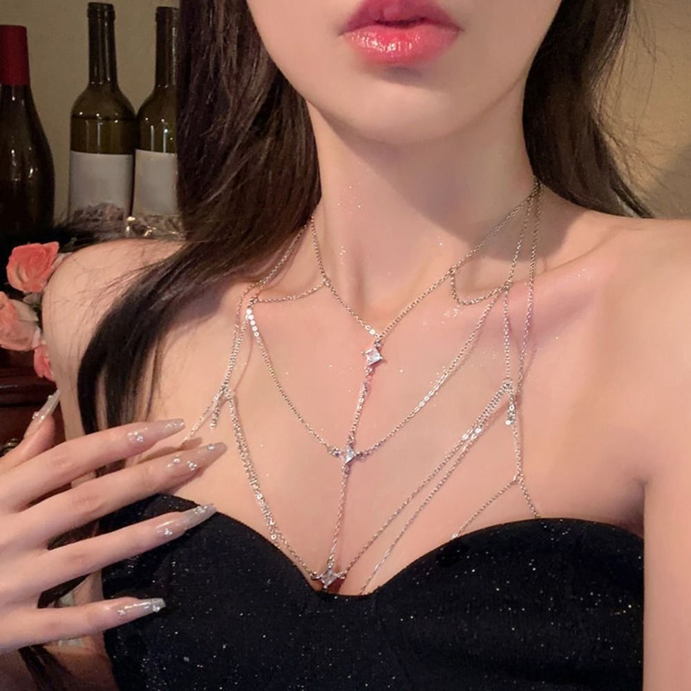 Блестящая цепочка на грудь с к – обзор и цена Body Jewelry Art